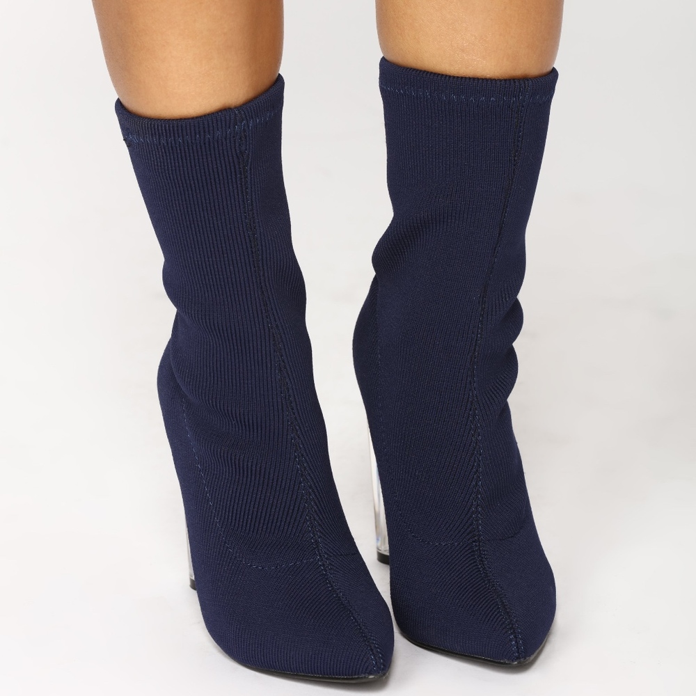 Sorchanie Suede Boot NWOT